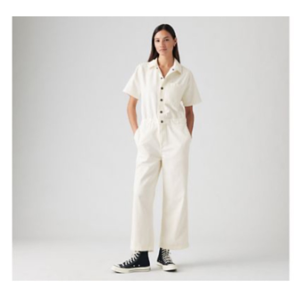 NWT Levi’s Short Sleeve Heritage Jumpsuit